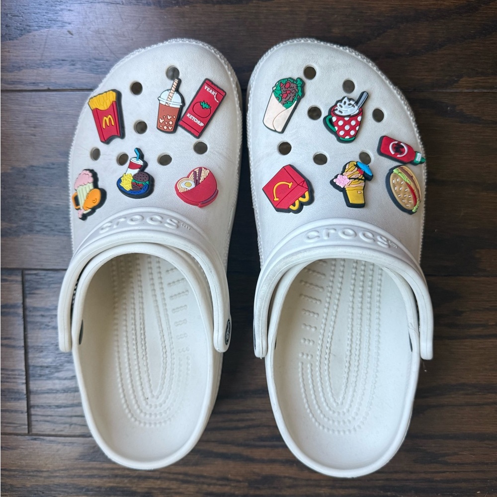 CROCS OG Clog Cream Size 9 with Fast Food Charms 🍟